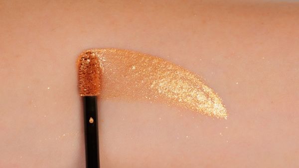 パールメイクでツヤのある美肌を作ろう!おすすめのパール入り化粧品紹介の画像